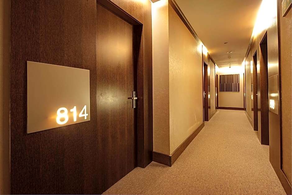 Olivia Plaza Hotel