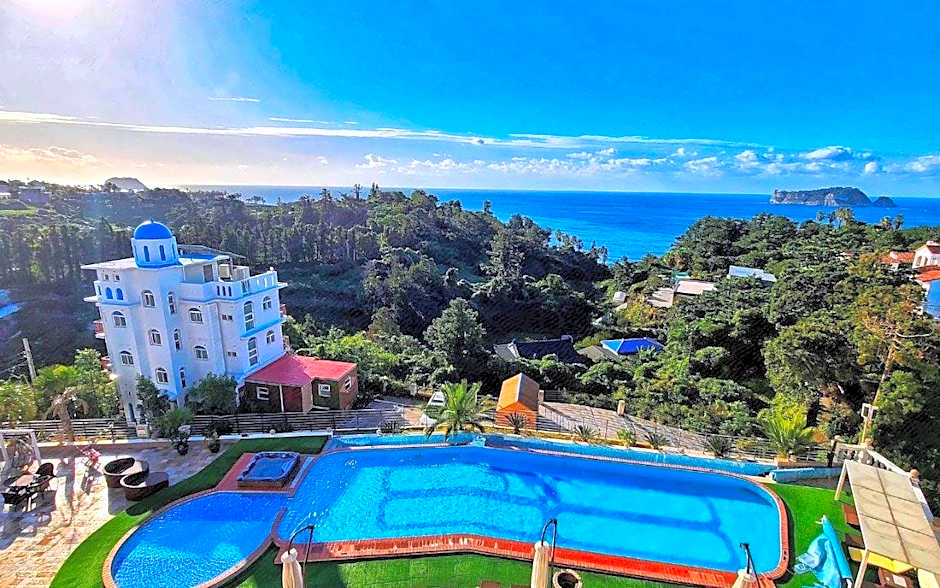 GoldOne Hotel & Suites
