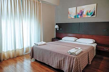 Tucuman Palace Hotel