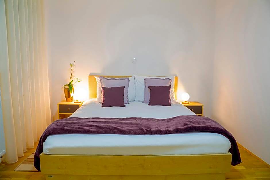 Postojna Cave Rooms & Apartments Proteus