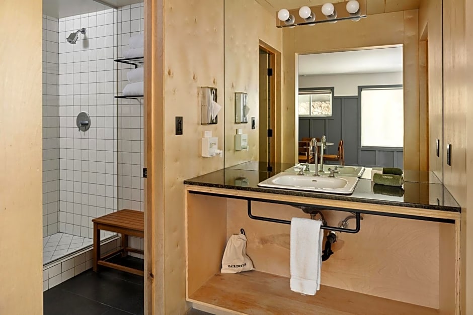 The Coachman Hotel
