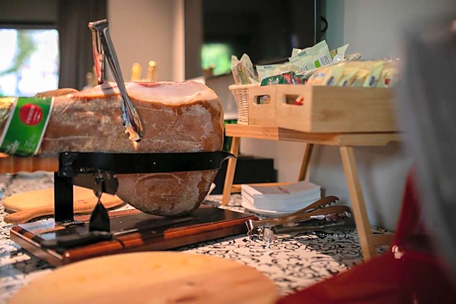 Mima Aparthotel Boutique & Spa