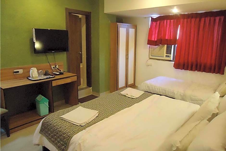 Hotel Maan Residency