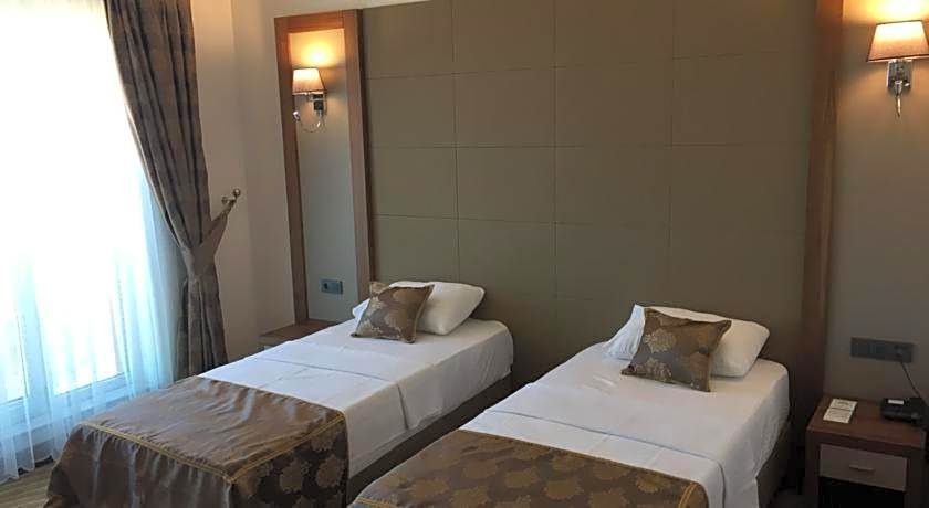 YZE Pırlanta Hotel
