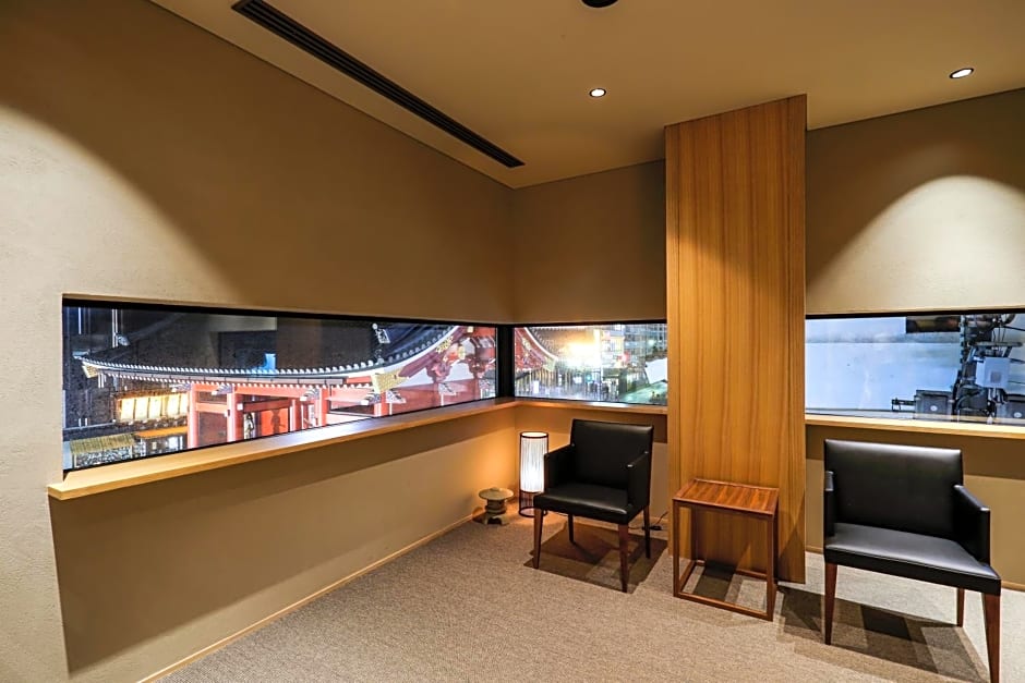 Kaminarimon Ryokan