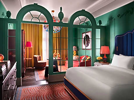 The Fifth Avenue Hotel