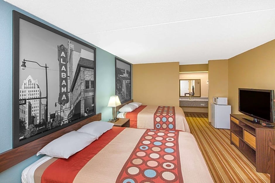 Super 8 by Wyndham Dothan