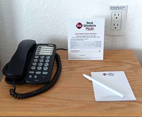 King Suite with Whirlpool - Non-Smoking