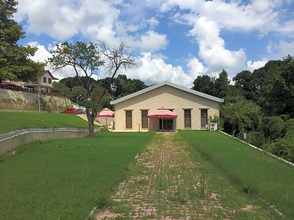 Park Polonezkoy Hotel