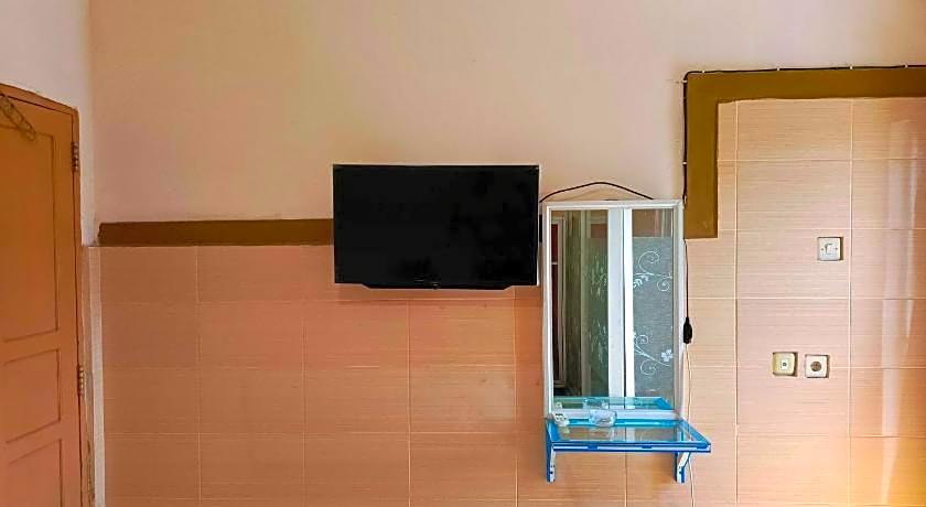 Hotel O Wisma Syariah Lahundape