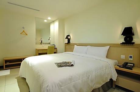 Budget Double Room without Window