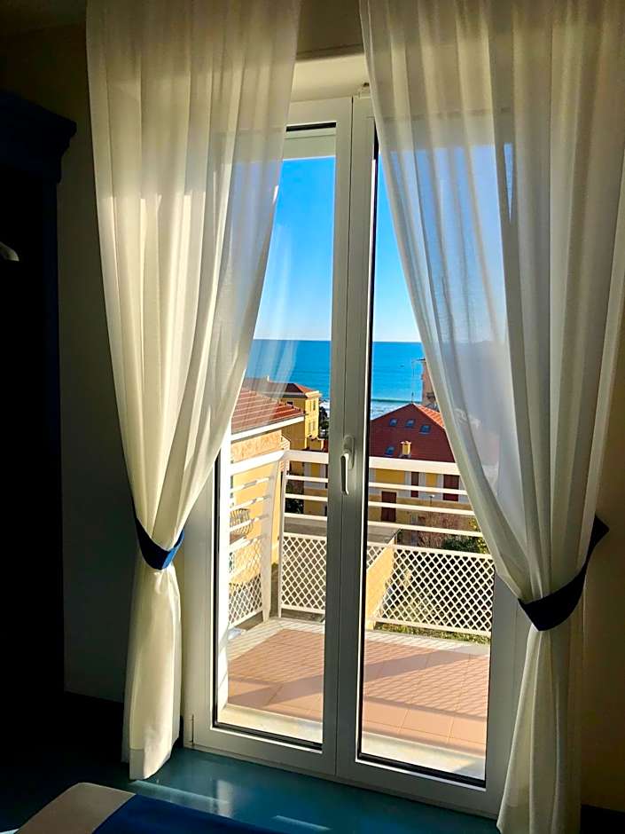 MH HOTEL VARAZZE