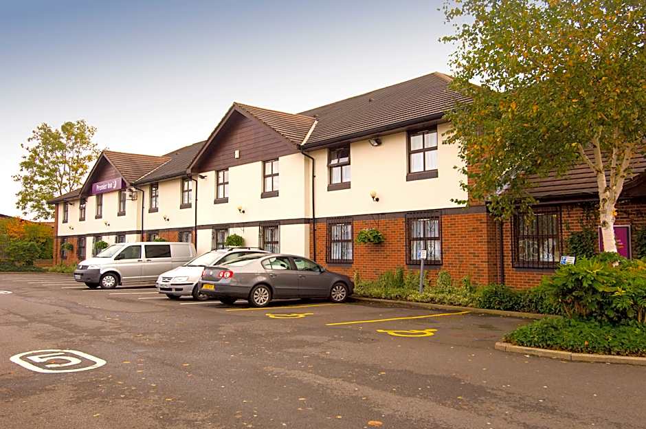 Premier Inn Oldham - Broadway