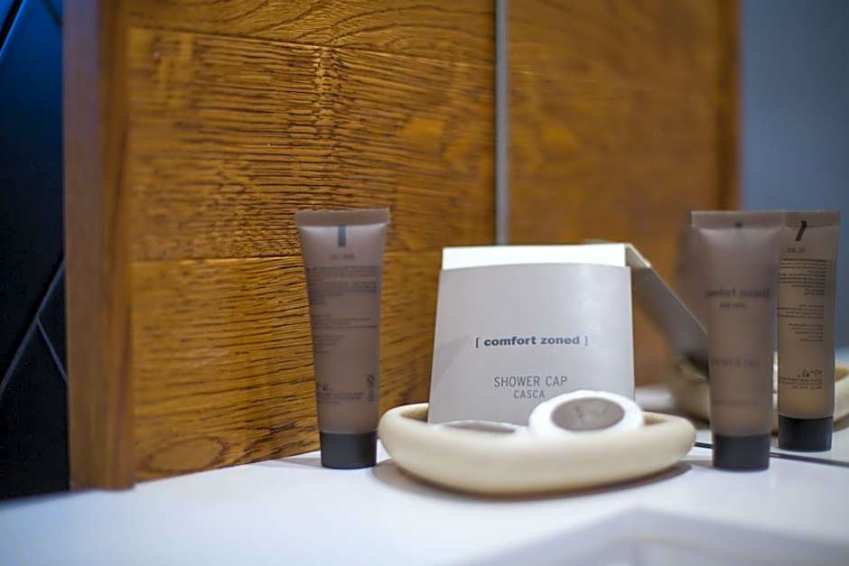 UpperHouse Suites & More