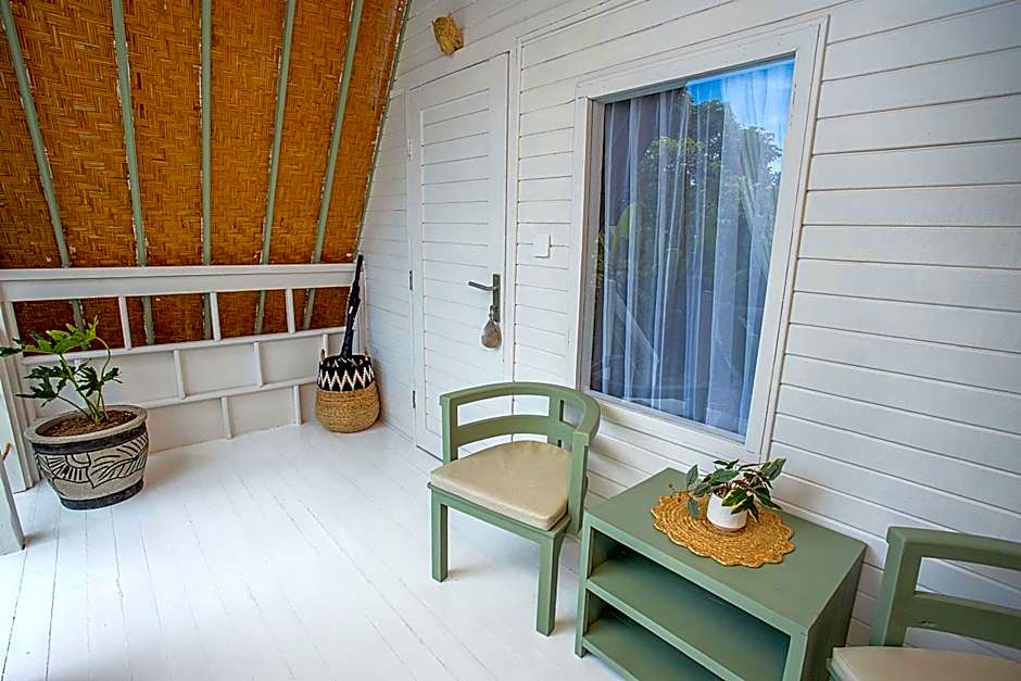 D'Yuki Huts Lembongan