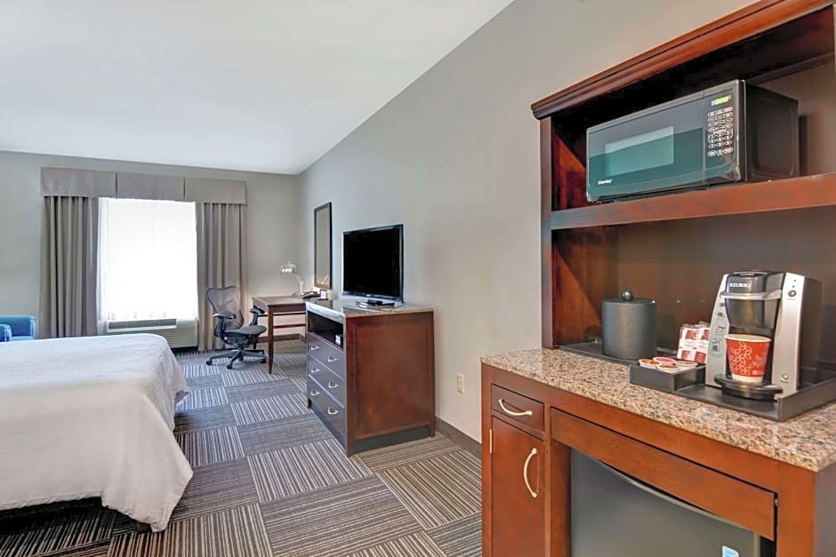 Hilton Garden Inn Fayetteville