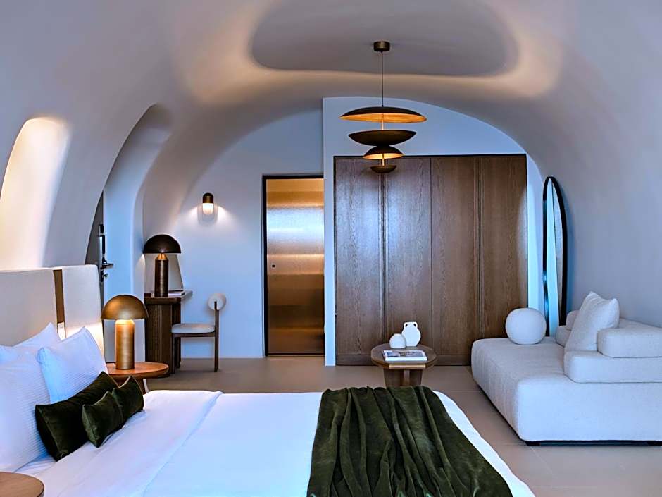Andronis Luxury Suites
