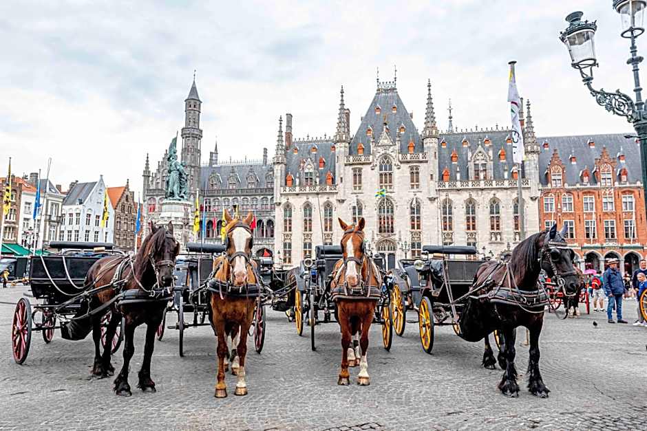 Dukes' Arches Brugge Adults only