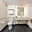 Holiday Inn Hotel & Suites Overland Park-Convention Center By IHG