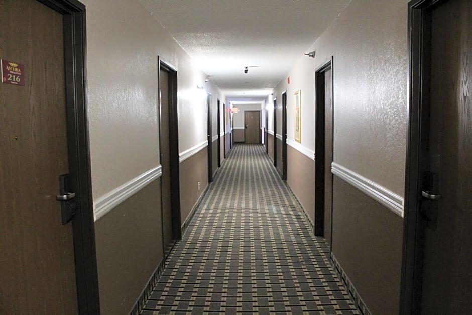 Coratel Inn and Suites Maple Grove