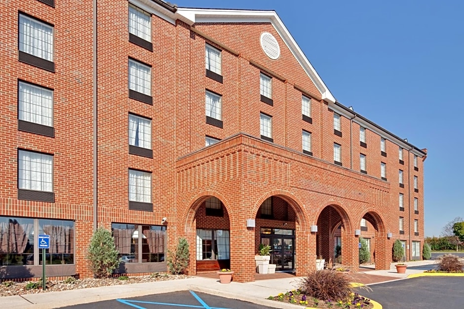 Holiday Inn Express Harrisburg East - Hershey Area, an IHG Hotel