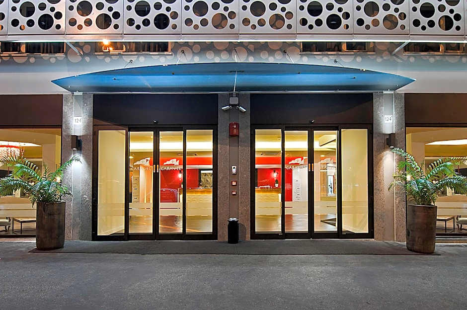 Hotel Caravel