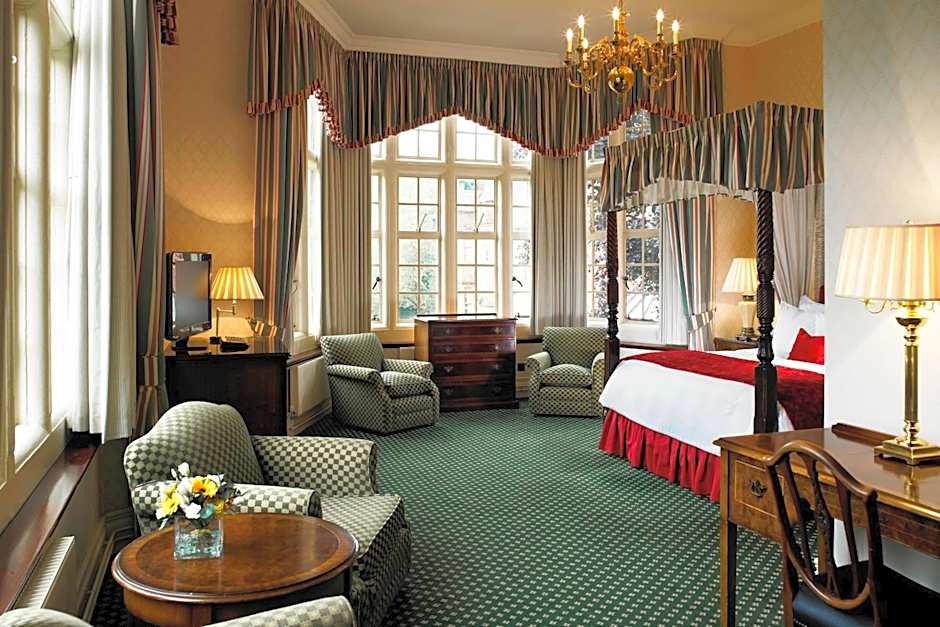 Hanbury Manor Marriott Hotel & Country Club