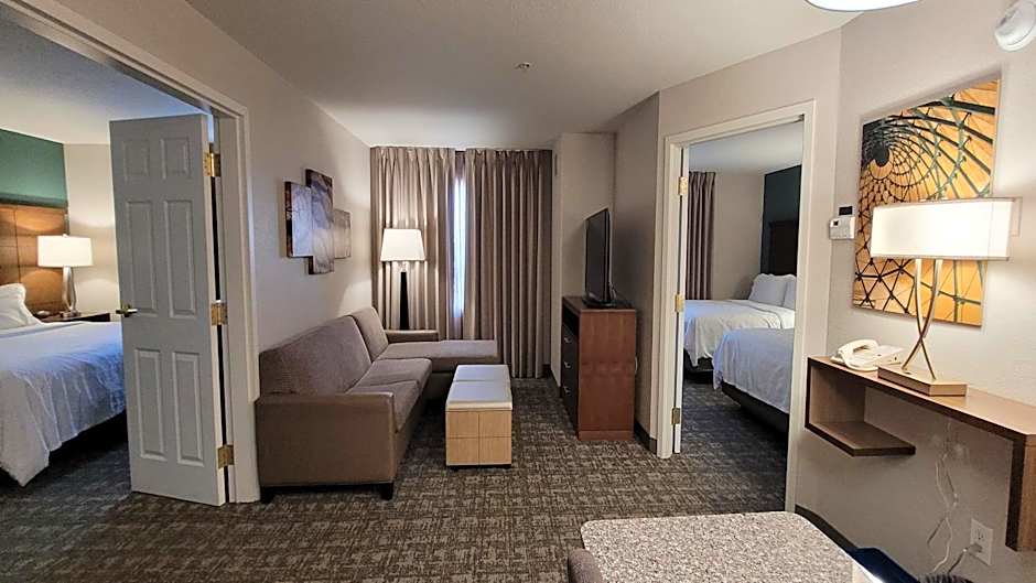 Staybridge Suites - Calgary Airport By IHG