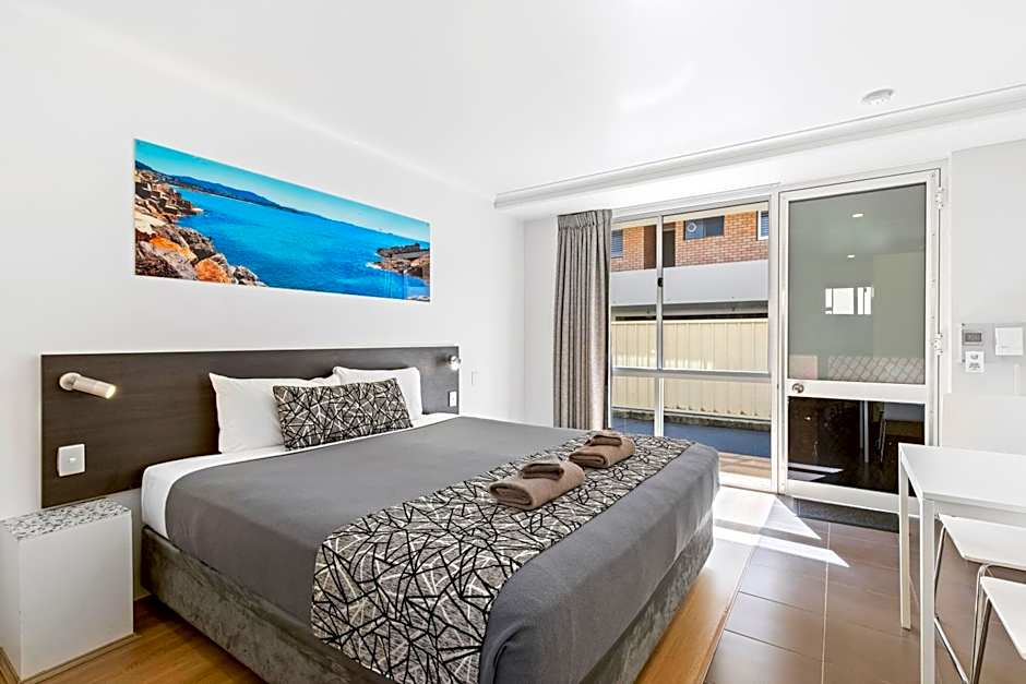 Surf Beach Motel Coffs