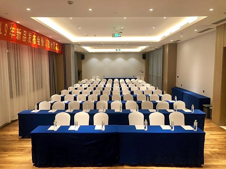 Holiday Inn Express Linyi Riverside By IHG