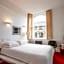 Kellys Hotel
