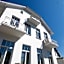 Hotel Villa WellenRausch by UniqStay