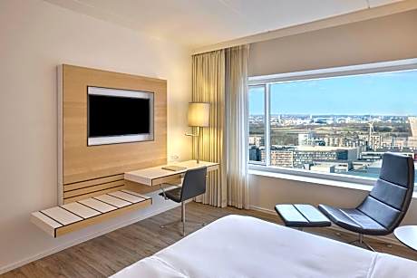 Standard King Room - High Floor