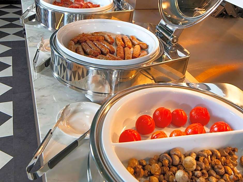 ibis London Gatwick Airport