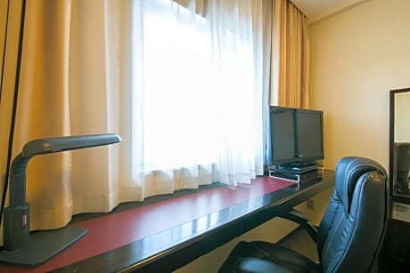 Single Room - Smoking