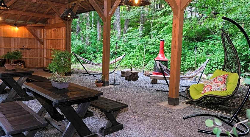 Kizuna Lodge & BBQ Centre