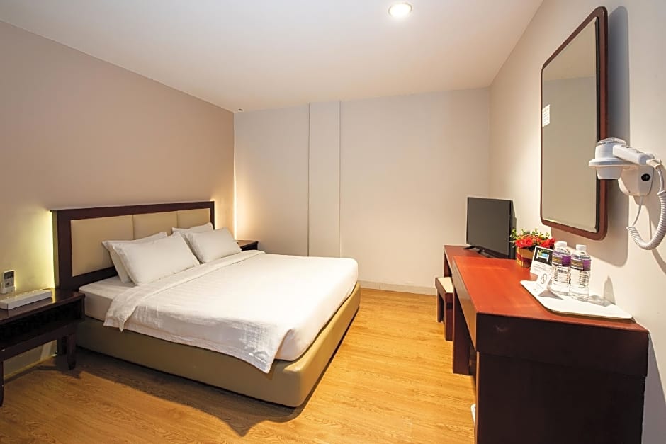 Lovina Inn Penuin Hotel