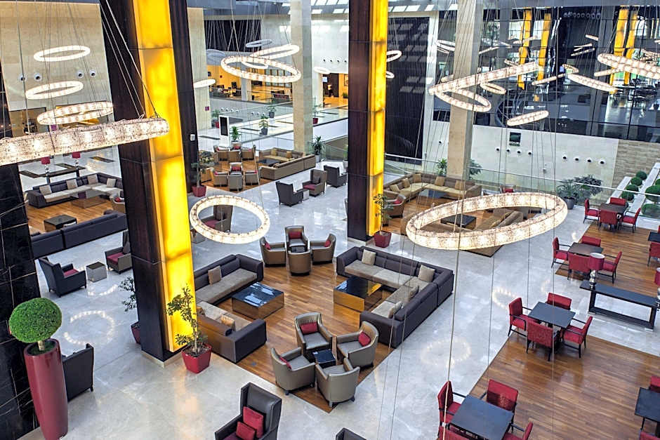 Crowne Plaza Riyadh RDC Hotel & Convention By IHG