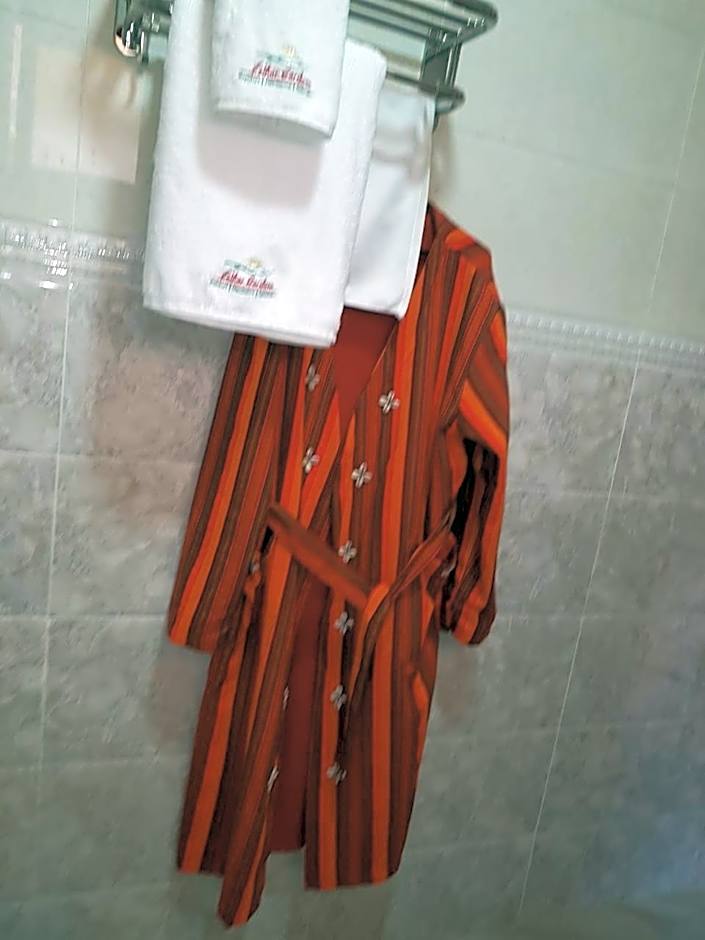 Esikar Gardens Hotel