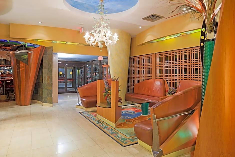 Holiday Inn Niagara Falls-By the Falls By IHG