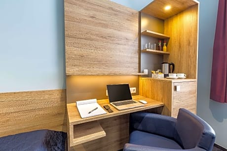 Single bed room