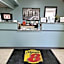 Super 8 by Wyndham Newcomerstown