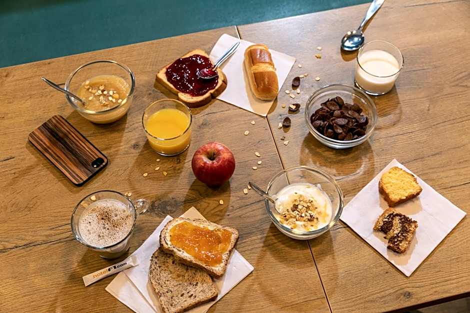 hotelF1 Villeneuve Loubet