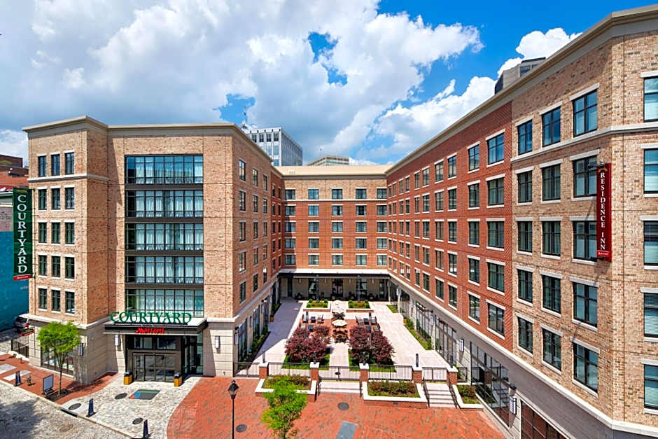 Courtyard by Marriott Richmond Downtown