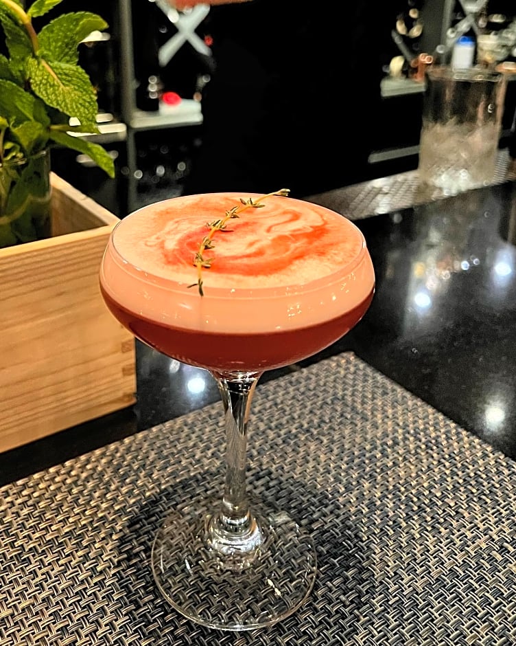 Pinnacle Hotel Whistler