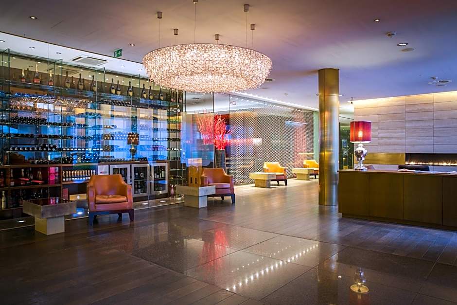 Radisson Blu Media Harbour Hotel, Düsseldorf
