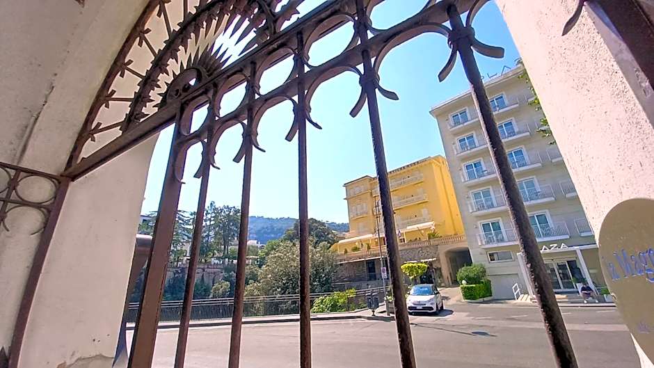 La Magnolia Sorrento - City Centre Hotel