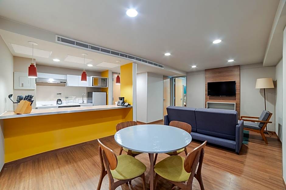 City Express Suites by Marriott Ciudad de México Anzures