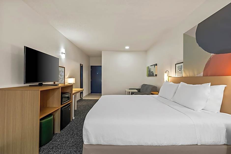 Spark by Hilton Wilkes Barre