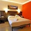 Hotel Be Guest Limoges Sud ex Black & Green